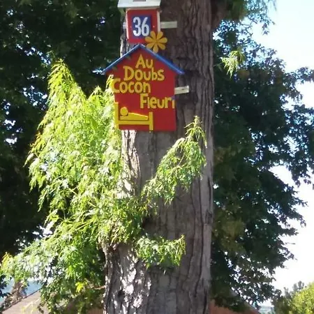 Bed & Breakfast Au Doubs Cocon Fleuri Mamirolle